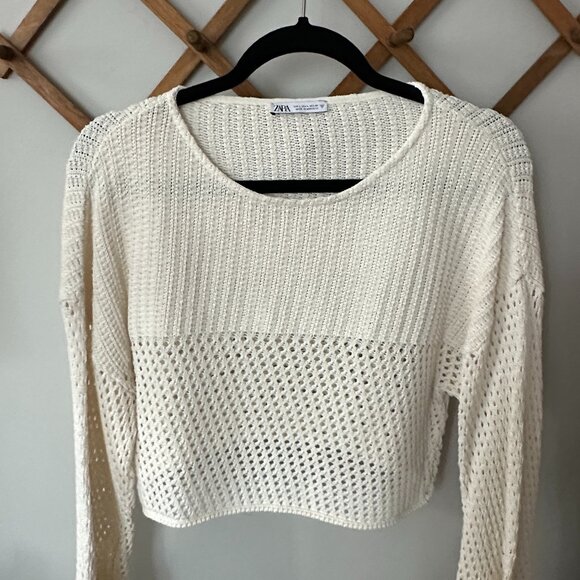 Zara Sweaters - Zara Crochet Cropped Sweater